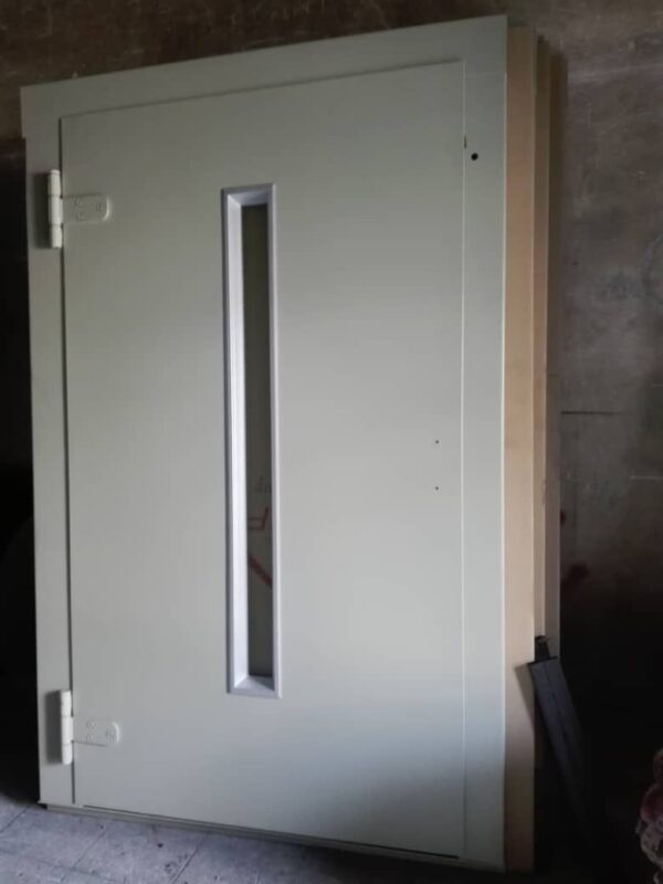 درب فلزی آسانسور